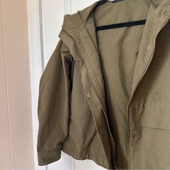 Uniqlo Women’s Loose Hooded Parka - Picture 8 of 14